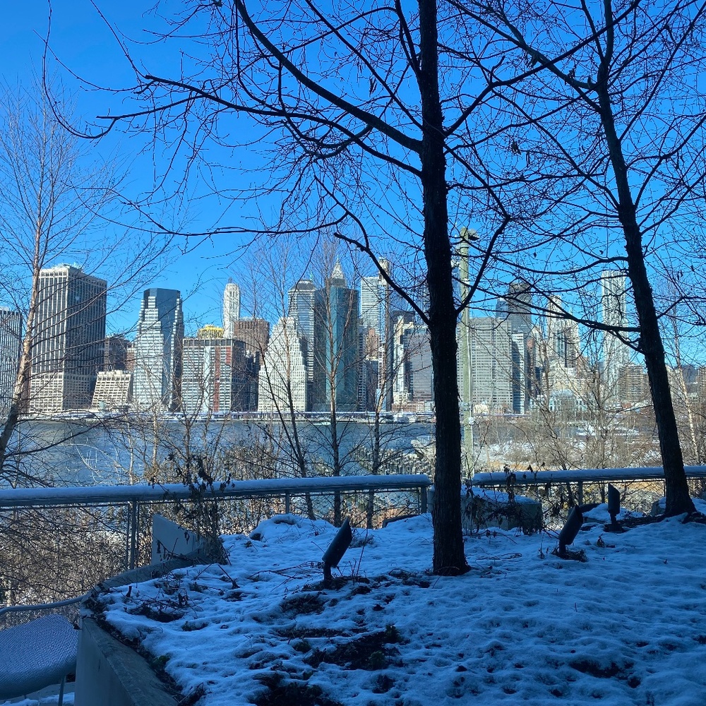 Meet your Posher, Hilary